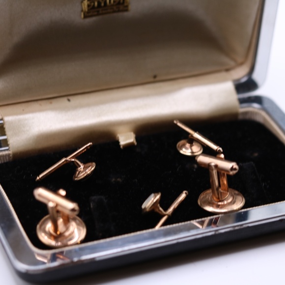 Vintage Krementz 14K Gold Overlay Cufflinks, Studs - Picture 2 of 3